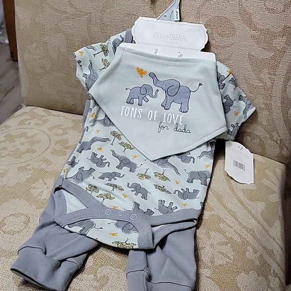 KYLE & DEENA NEW YORK 3 PC SET NWT - Picture 1 of 9